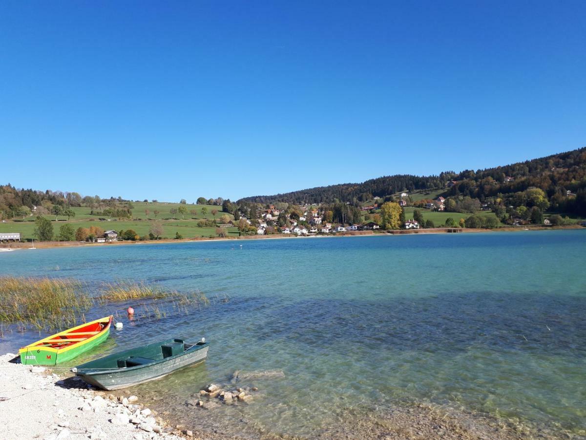 Le Charme Des 2 Lacs Malbuisson Kültér fotó
